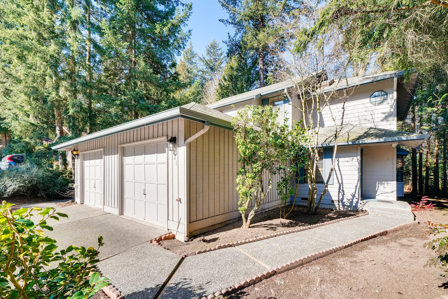 8621 137th Ave NE
