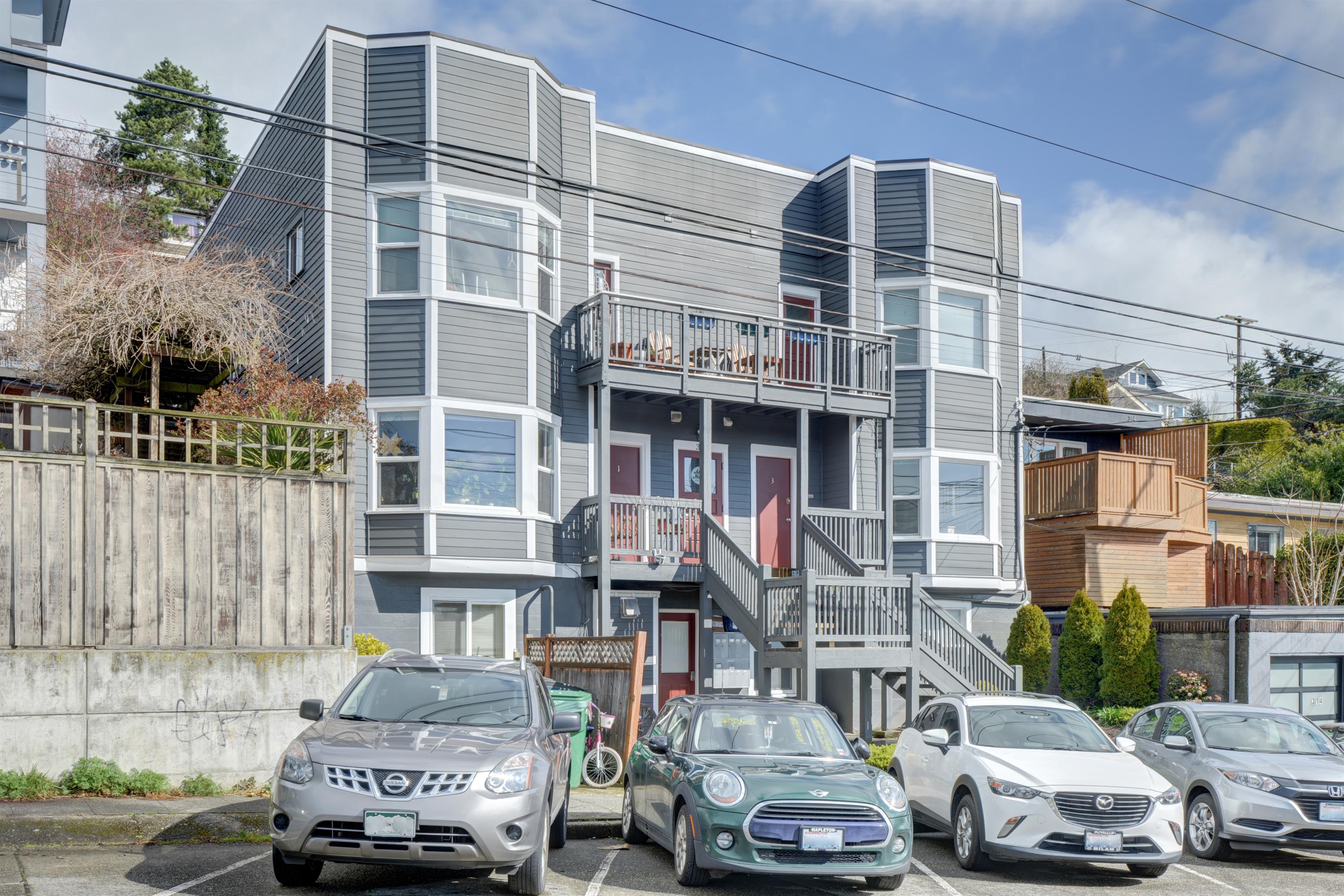 310 Aloha Street - 10